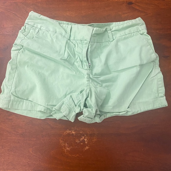 Women's Shorts Flat Front 100% Cotton Green Casual Size 10 - Picture 5 of 9
